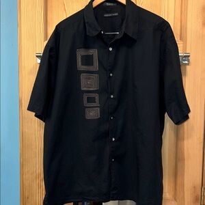 Geoffrey Beene Black Short Sleeve Shirt with Square Design Sz XL